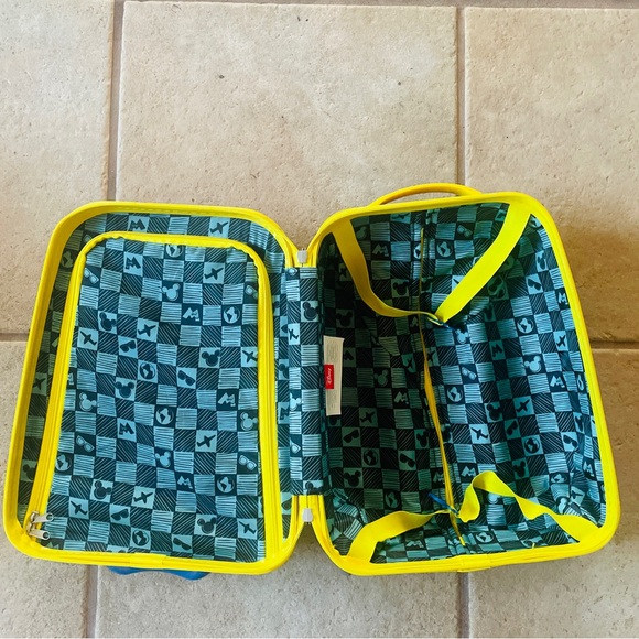 Disney Mickey Mouse Hard Case Rolling Suitcase - Picture 12 of 15